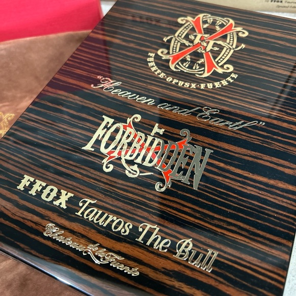 PROMETHEUS FFOX TAUROS THE BULL cigar humidor 2020 Limited Edition Fuente Opus X - Picture 2 of 12